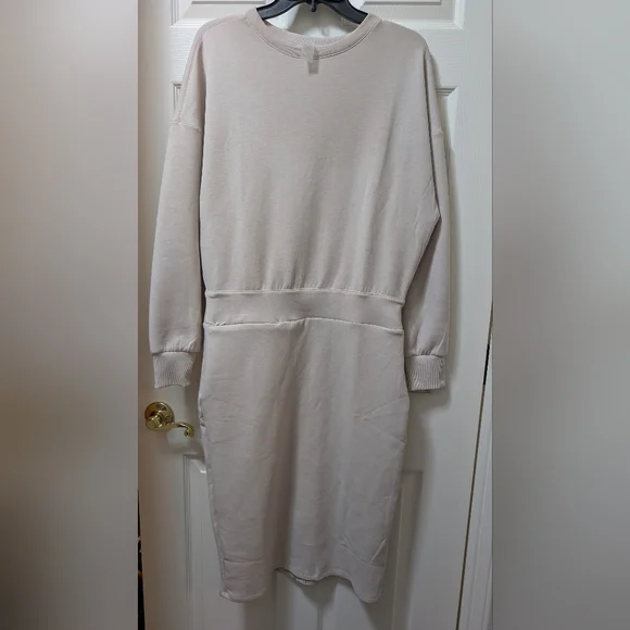 Rhone Dreamglow Long Sleeve Sweatshirt Dress Sand Brown Tan size Medium M - Picture 1 of 5